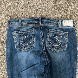 Silver Jeans Twisted Capri